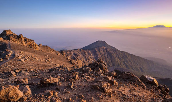mount-meru